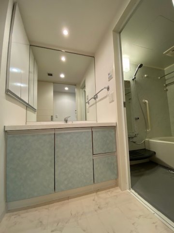 洗面設備　※参考写真