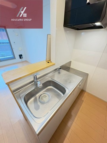 キッチン　同施工会社・同型モデルの室内です。（参考写真・イメージ写真）