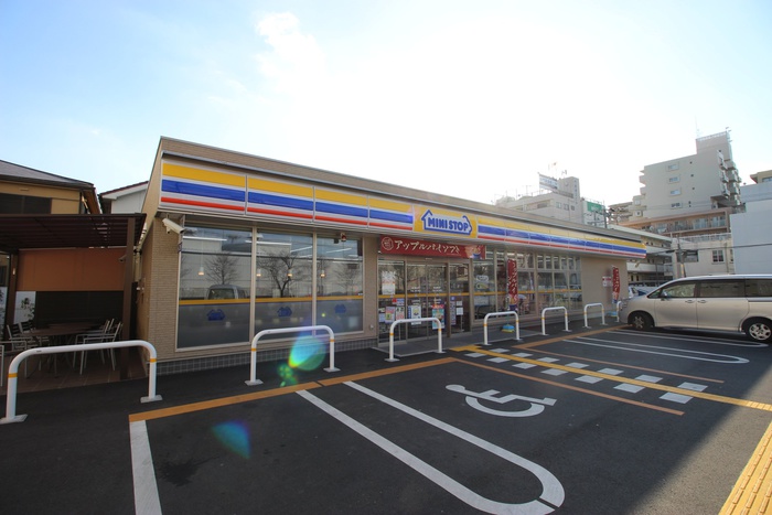 コンビニ　ミニストップ大和田店（コンビニ）まで288m