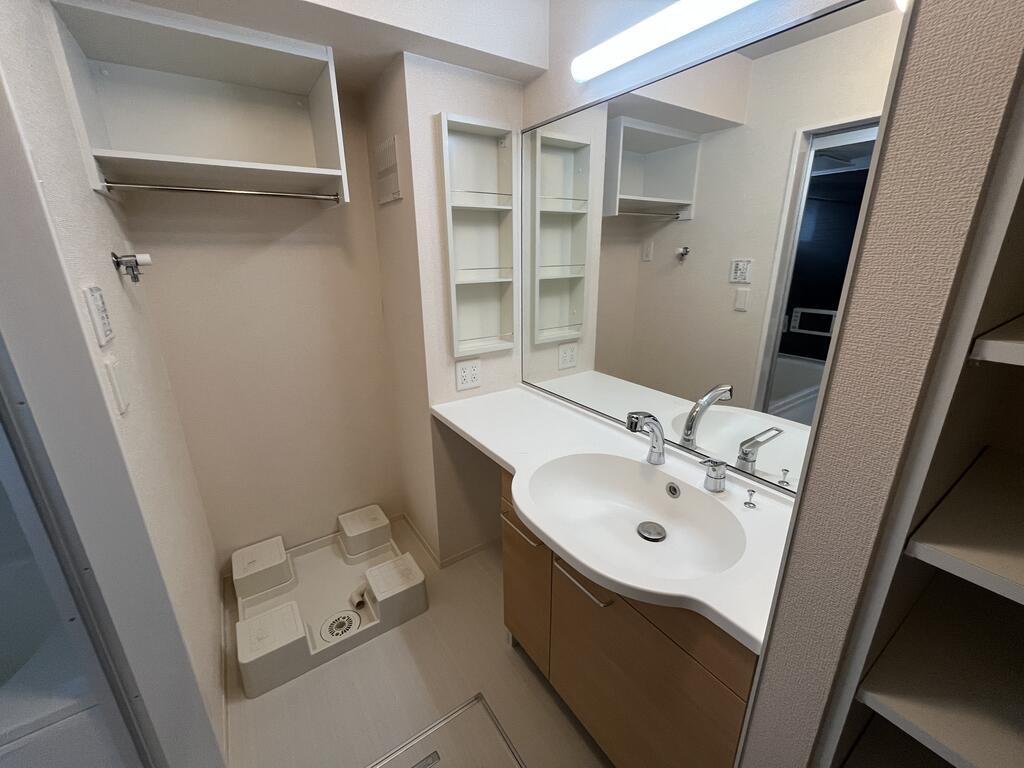 洗面設備　※同タイプ写真