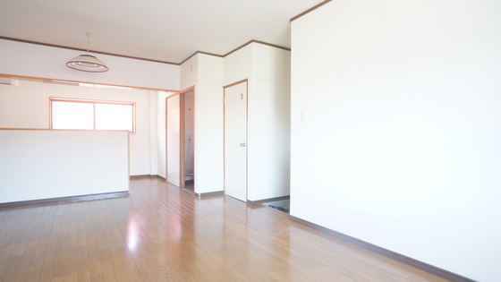 居室・リビング　リビング