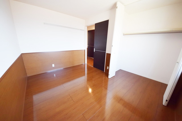 収納　～たっぷり収納スペースの１つです～