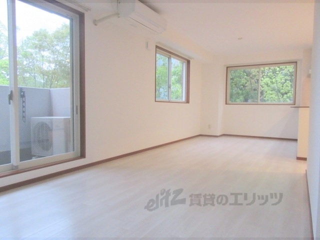 居室・リビング　１８帖ＬＤＫです。