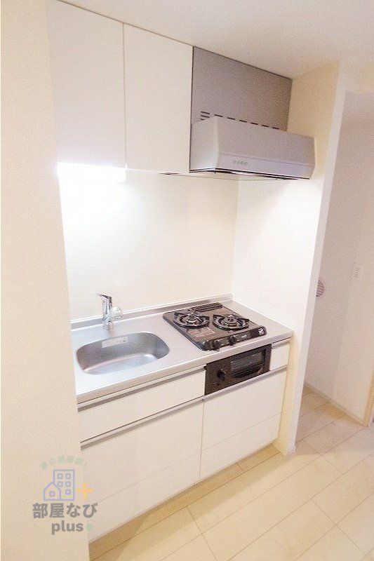 キッチン　※他号室写真です