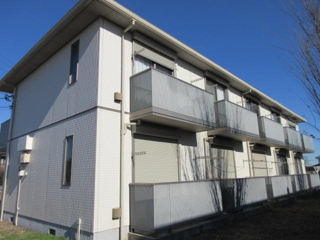 建物外観　軽量鉄骨造