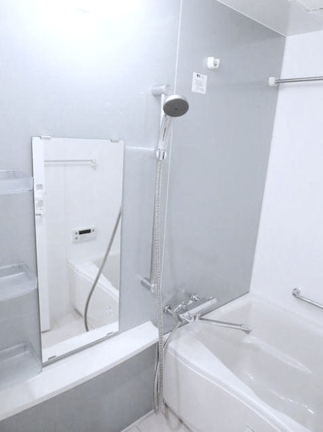 バス・シャワールーム　風呂