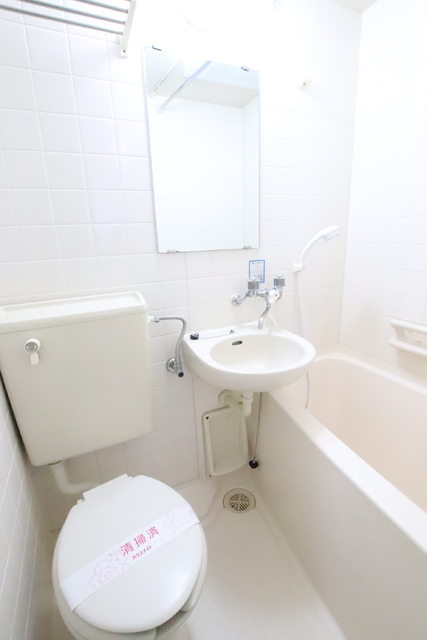 バス・シャワールーム