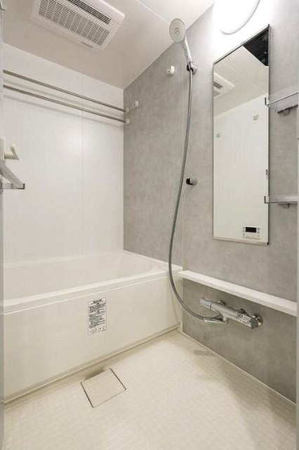 洗面設備　追焚機能付きです