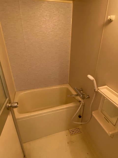 バス・シャワールーム　落ち着く空間のバスルーム♪