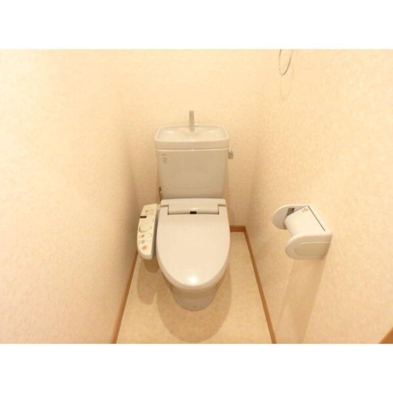 トイレ　図面と現状に相違がある場合には現状を優先