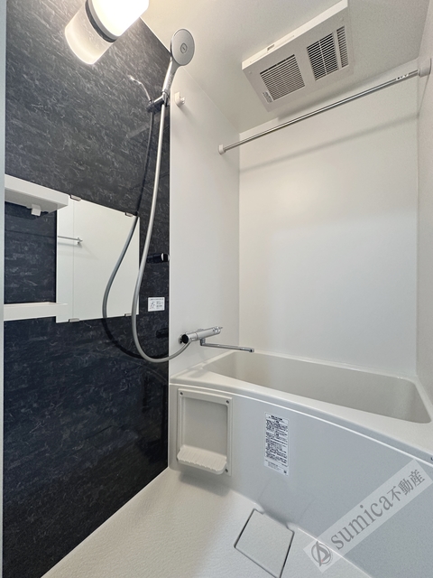 バス・シャワールーム　浴室乾燥機完備で雨の日も安心♪