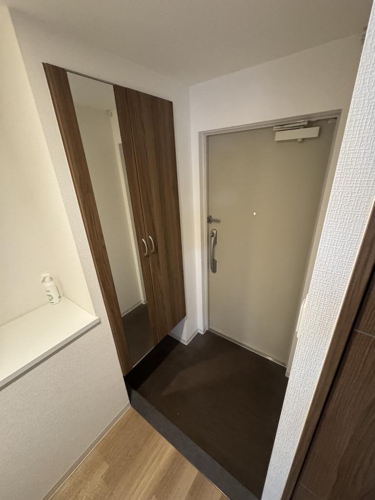 玄関　シューズボックス完備