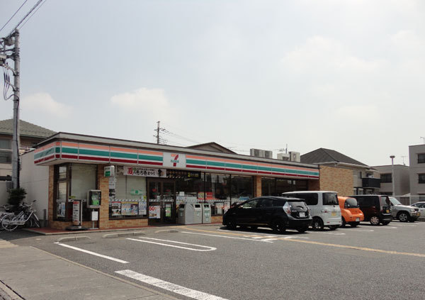 コンビニ　セブンイレブン久喜東2丁目店（コンビニ）まで388m