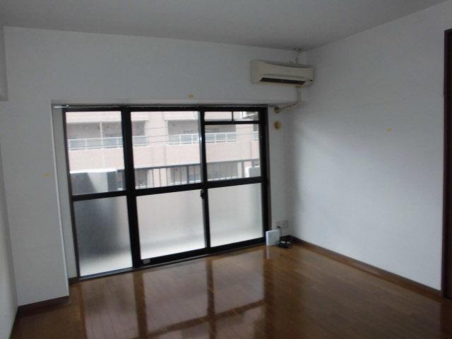 居室・リビング　レジデンス黒龍 (写真間取り別タイプ)