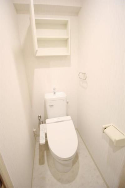 トイレ　※別部屋参考写真