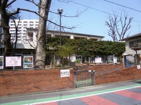 幼稚園・保育園　三軒茶屋幼稚園（幼稚園・保育園）まで350m