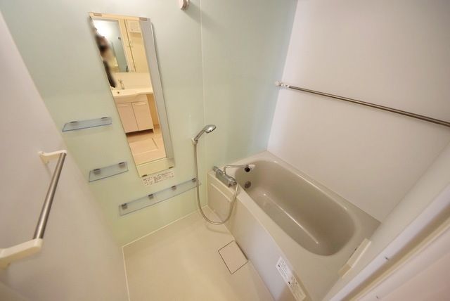 バス・シャワールーム　★お問い合わせはタウンハウジングまで★