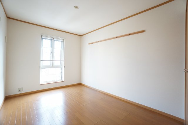 その他部屋・スペース　※同タイプ・クリーニング前の写真です