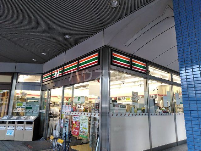 コンビニ　セブンイレブン 新高円寺駅前店（コンビニ）まで456m