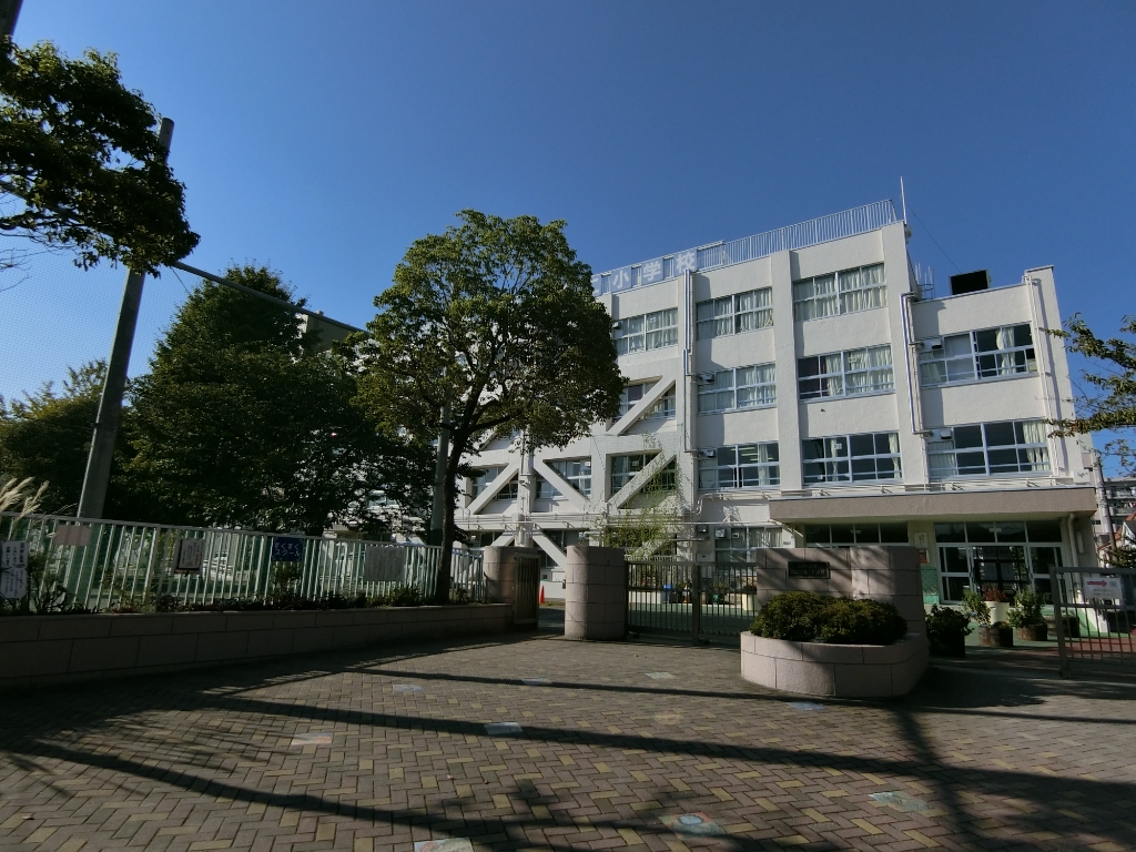 小学校　江戸川区立二之江第二小学校（小学校）まで468m