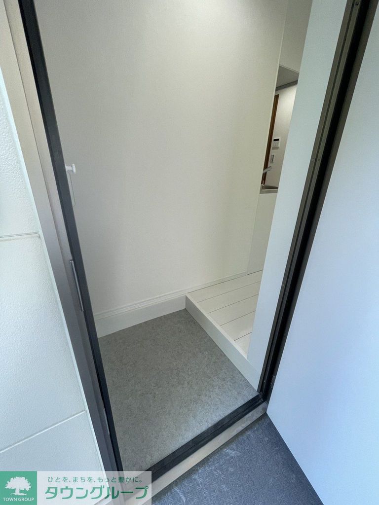 玄関　バルコニー