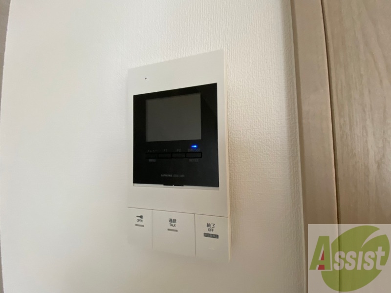 セキュリティ　ＴＶモニター付インターホンです。来客者の顔が見えるので安心！