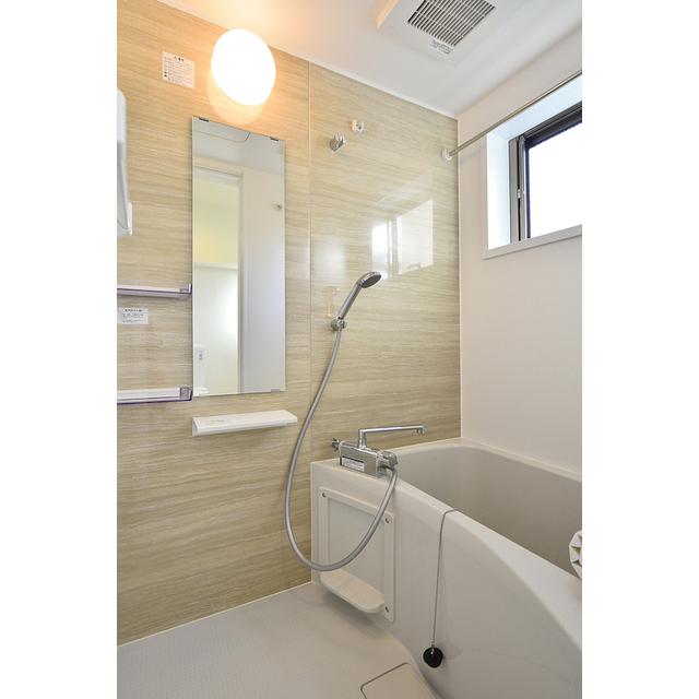 バス・シャワールーム　バス