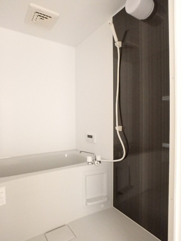 バス・シャワールーム　図面と現状に相違がある場合には現状を優先