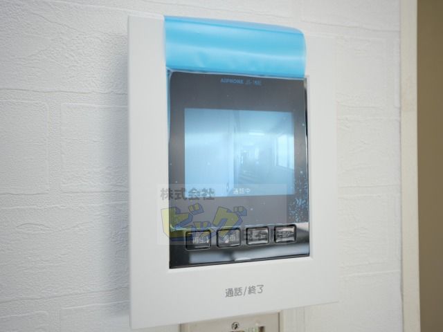 セキュリティ　防犯面で安心のＴＶモニターホン設備が付いています♪