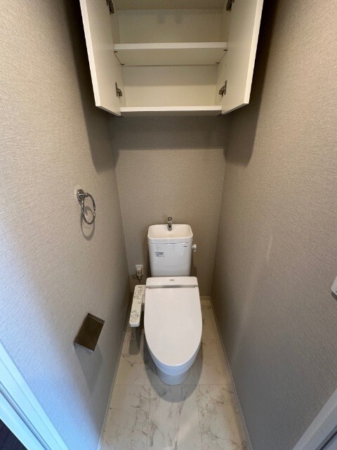 トイレ　※同タイプ別部屋写真