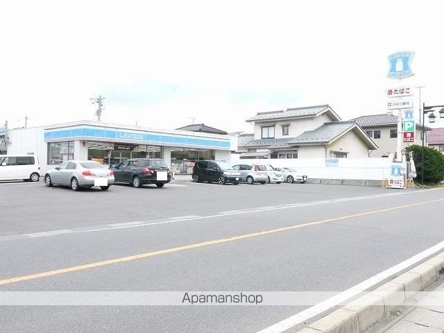 コンビニ　ローソン桔梗ケ原店（コンビニ）まで600m