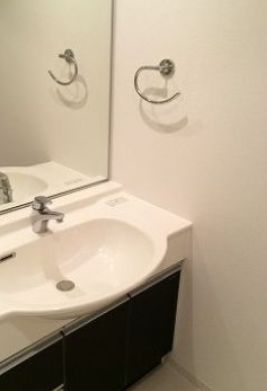 洗面設備　独立洗面☆（同一仕様写真）