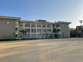 小学校　広島市立広瀬小学校（小学校）まで400m