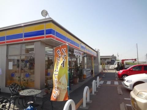 その他　ミニストップ松阪荒木店（その他）まで479m
