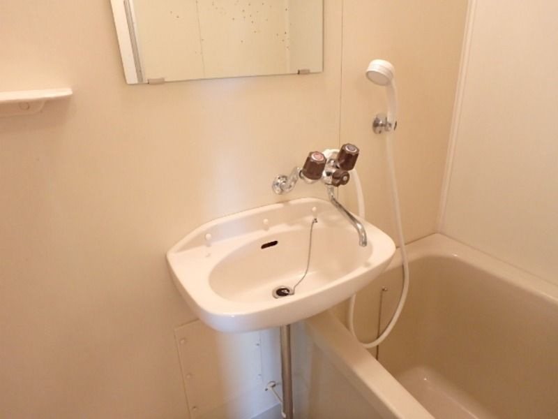 洗面設備　図面と現状に相違がある場合には現状を優先