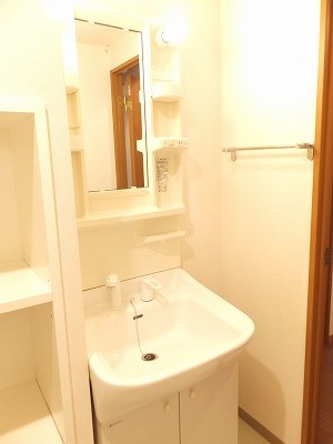 洗面設備　シャンプードレッサー