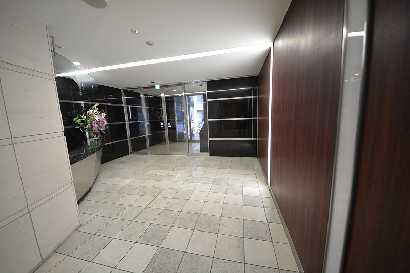 ロビー　プライムアーバン堺筋本町　ロビー