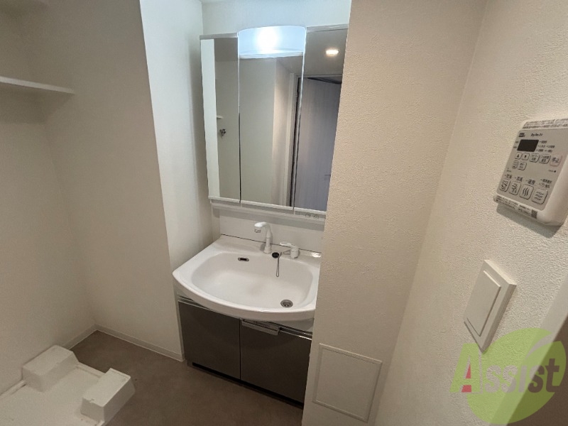 洗面設備　同仕様