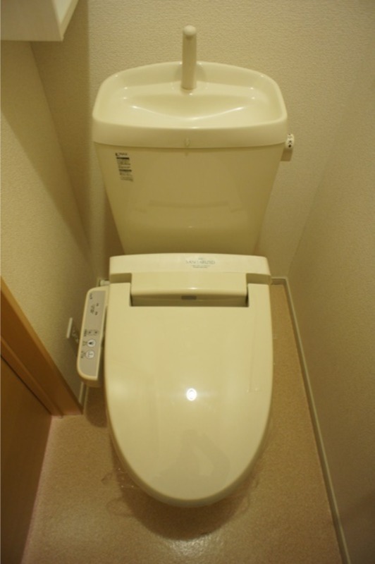 トイレ　図面と現状に相違がある場合には現状を優先