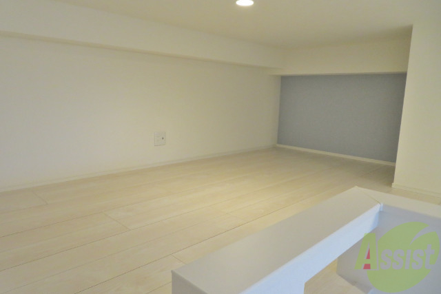 その他部屋・スペース　ロフトは寝室としても使えるぐらい広いです！収納も出来ますね！