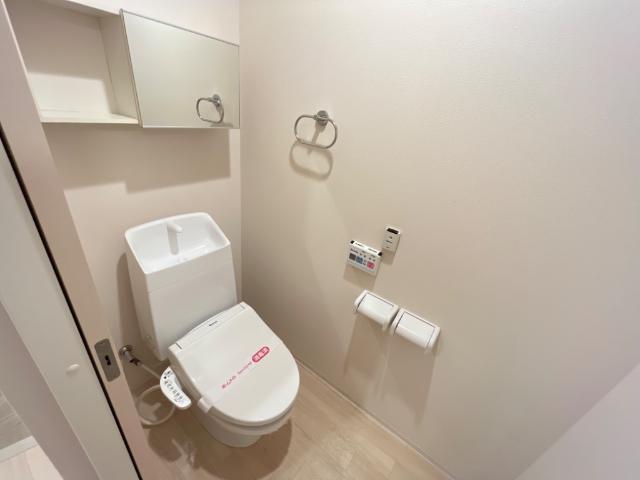 トイレ　シャワー付トイレ