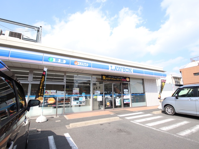 コンビニ　ローソン　中村草薙町店（コンビニ）まで181m