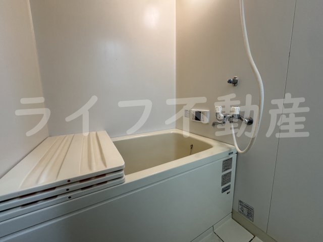 バス・シャワールーム　お風呂で日々の疲れを落としましょう