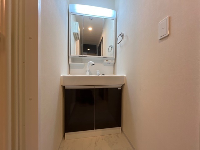 洗面設備　独立洗面台