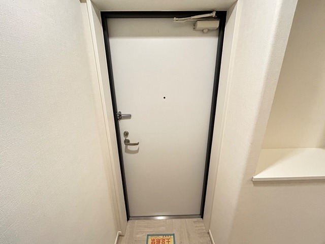 玄関　シューズボックス完備の玄関です。