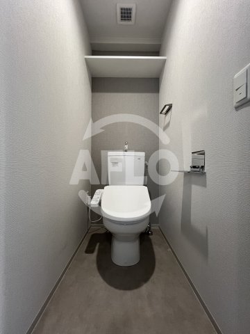 トイレ　DAIYA STORK 阿波座　トイレ