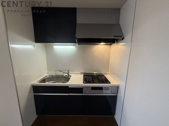 キッチン　壁付けキッチンでスペースを最大限有効活用できます！