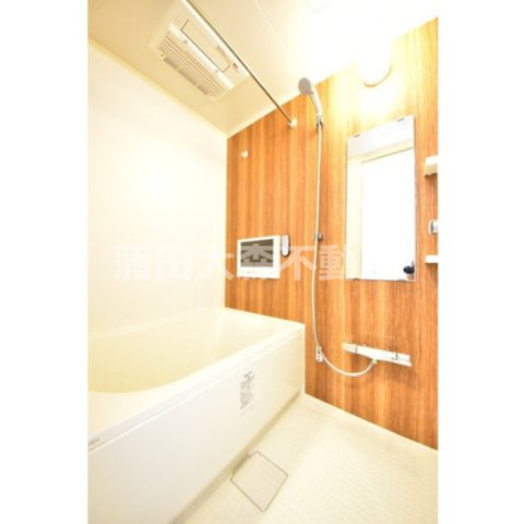 バス・シャワールーム　浴室TV+追焚+浴室乾燥機付きのバスルーム　お風呂