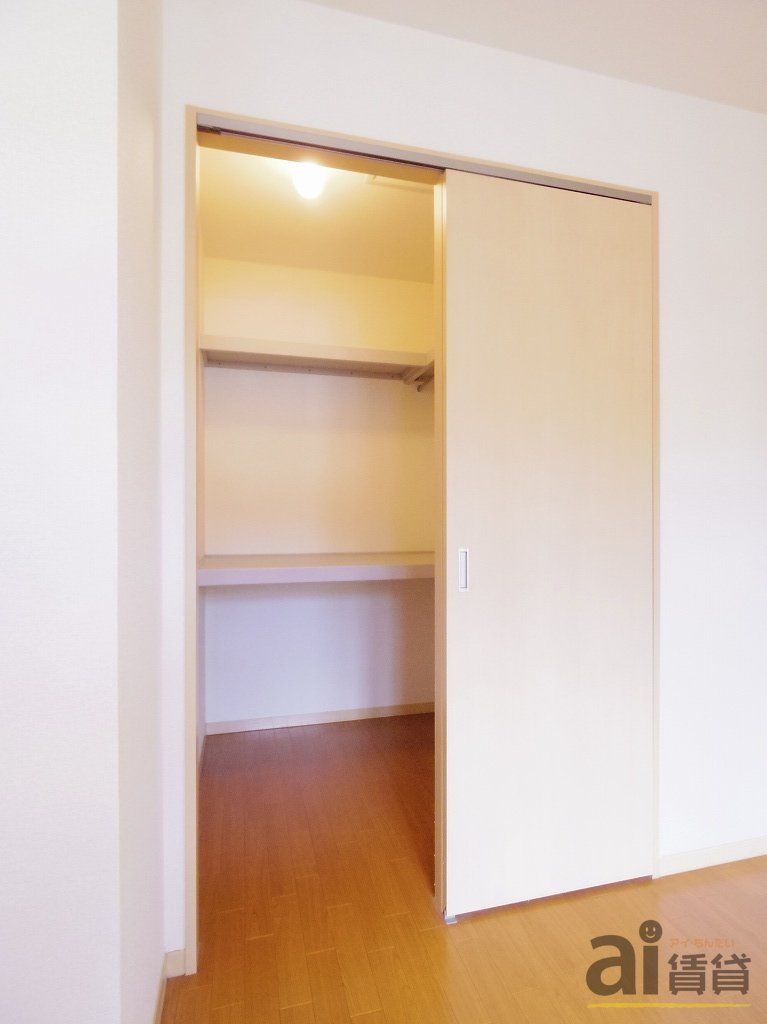 収納　※別号室写真です。