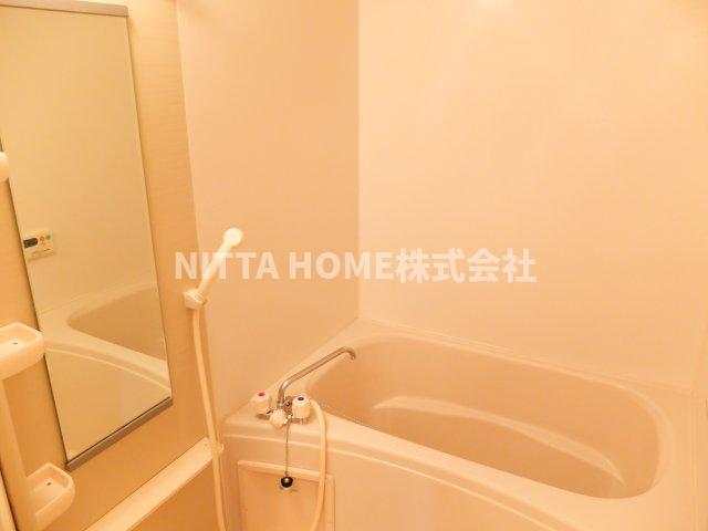 バス・シャワールーム　バス・トイレは別々◎